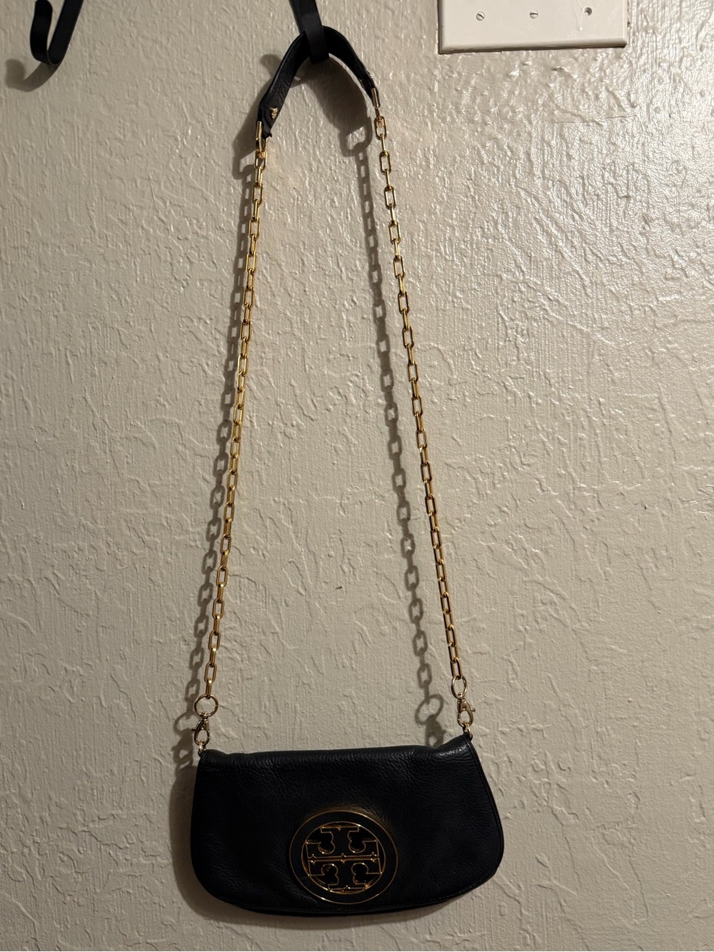 Black Leather Crossbody Strap with Gold Chain Accent- Tory Burch